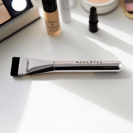 WAKEMAKE Wide Flat Foundation Brush