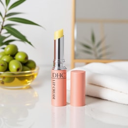 DHC Olive Lip Balm Cream 1.5g @Cosme Award Japan Only